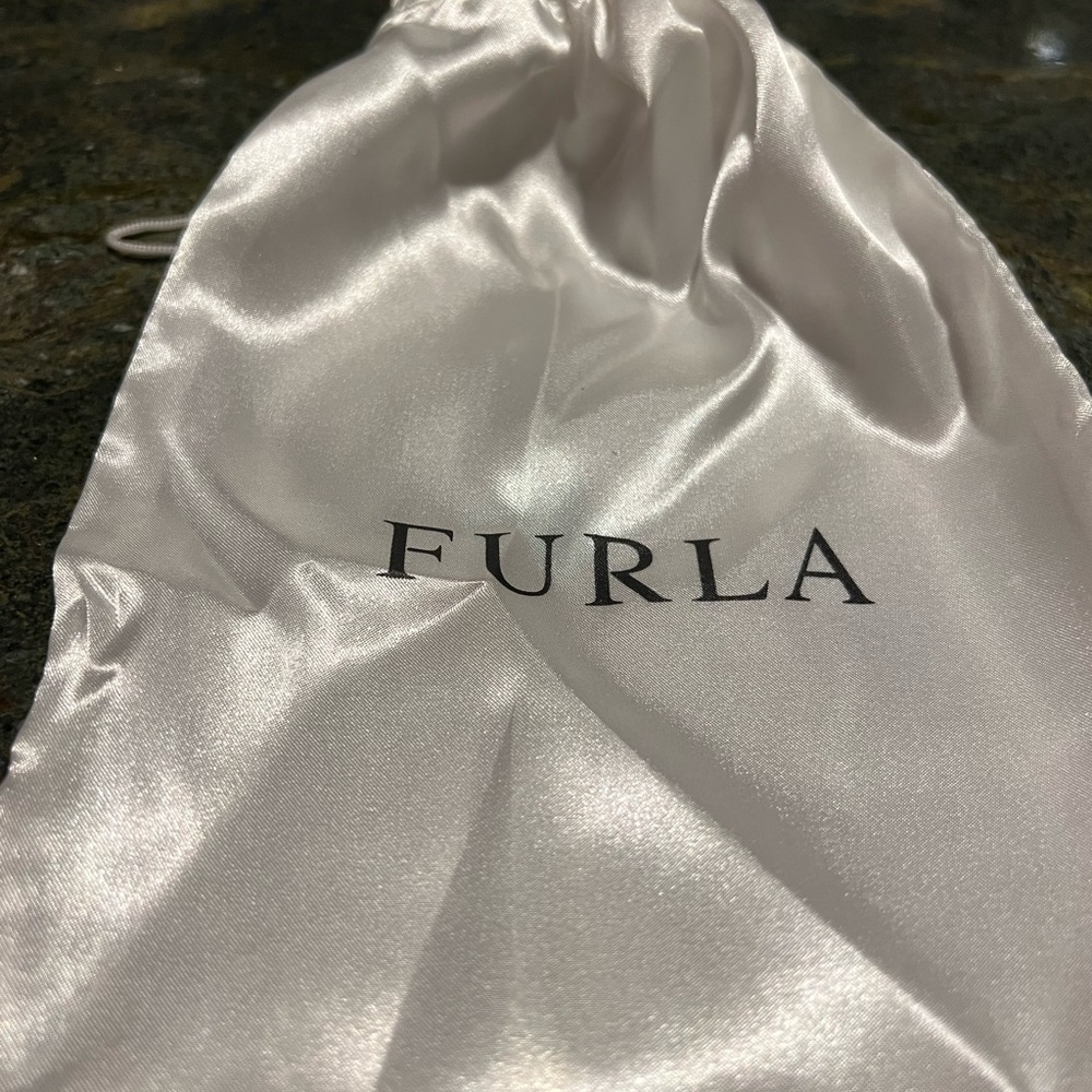 Furla small bag perfect condition-authentic